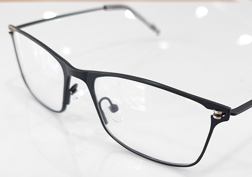 Design Awards Winner - Titan Company Limited - Spectacle frame with screw less hinge