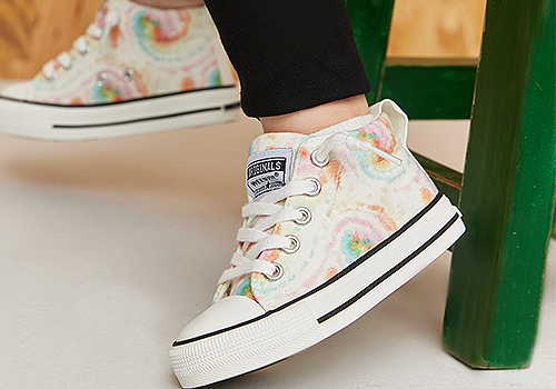 Design Awards Winner - Nexstep Footwear Inc - Girls’Tie-Dye Slip-on Sneaker