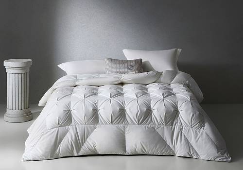 Design Awards Winner - Luolai Lifestyle Technology Co., Ltd - Super Soft Frameless Silk-Down Quilt