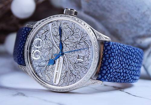 Design Awards Winner - Alexander Shorokhoff Uhrenmanufaktur - Wintergenta