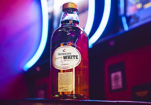 Design Awards Winner - forceMAJEURE Design - Henny White 25 year Anniversary