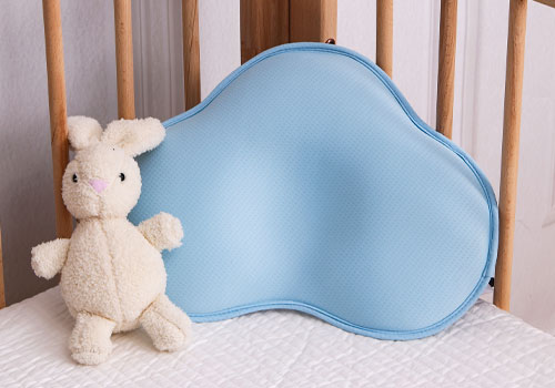 Design Awards Winner - Qingdao EINGMEDY Business Management Co., Ltd. -  Fiber Baby Neck Pillow
