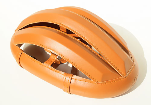 Design Awards Winner - Krittika Bhekasut - SPIN-Foldable Vintage Bicycle Helmet 