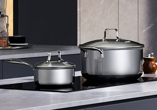 Design Awards Winner - JIANGMEN YISHAN METAL PRODUCTS CO.,LTD - 3D Cyclone Pattern Non-Stick Pan