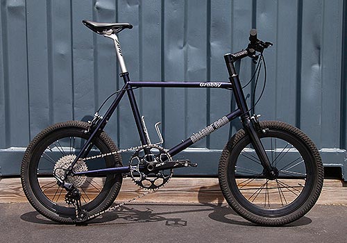 Design Awards Winner - Minicom - Grabby Minicom