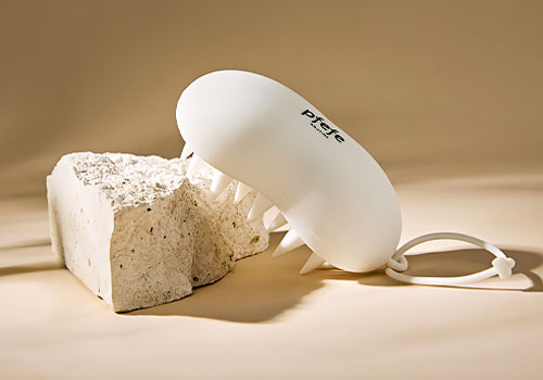 Design Awards Winner - GLOBAL SELLING INC  - PFEFE Daily Refresh Personal Ritual Series