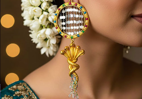 Design Awards Winner - HUNG, RUEI-HUNG - The Grace of Nāga's Nectar Rain