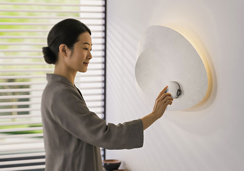 Design Awards Winner - Savannah College of Art and Design - Journey™ - A Sandalwood Aroma Diffuser