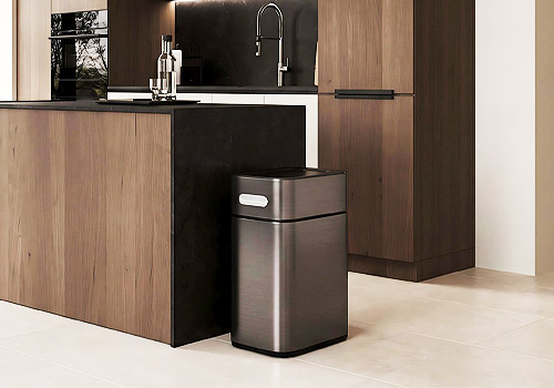 Design Awards Winner - Zhejiang Erhui Technology Co., Ltd. - JAH Smart Sanitizing Trash Can