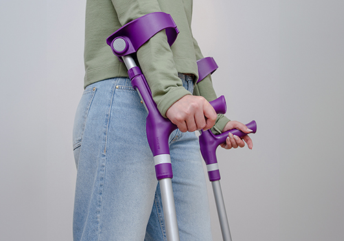 Design Awards Winner - Design Único - Articulated Canadian Crutch